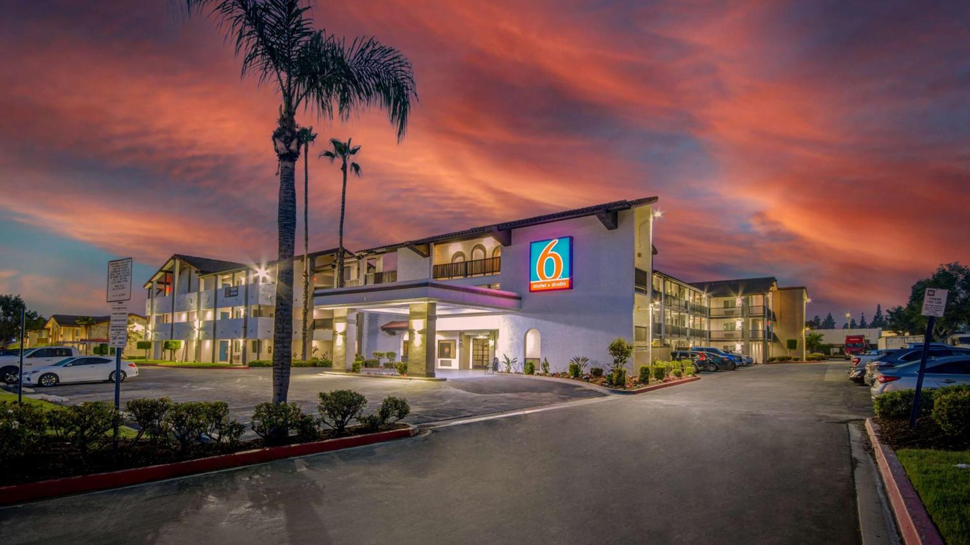 Studio 6 Ontario Ca Convention Center Airport المظهر الخارجي الصورة